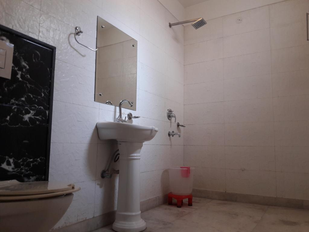 Hotel Smart Inn 2 뉴델리 외부 사진