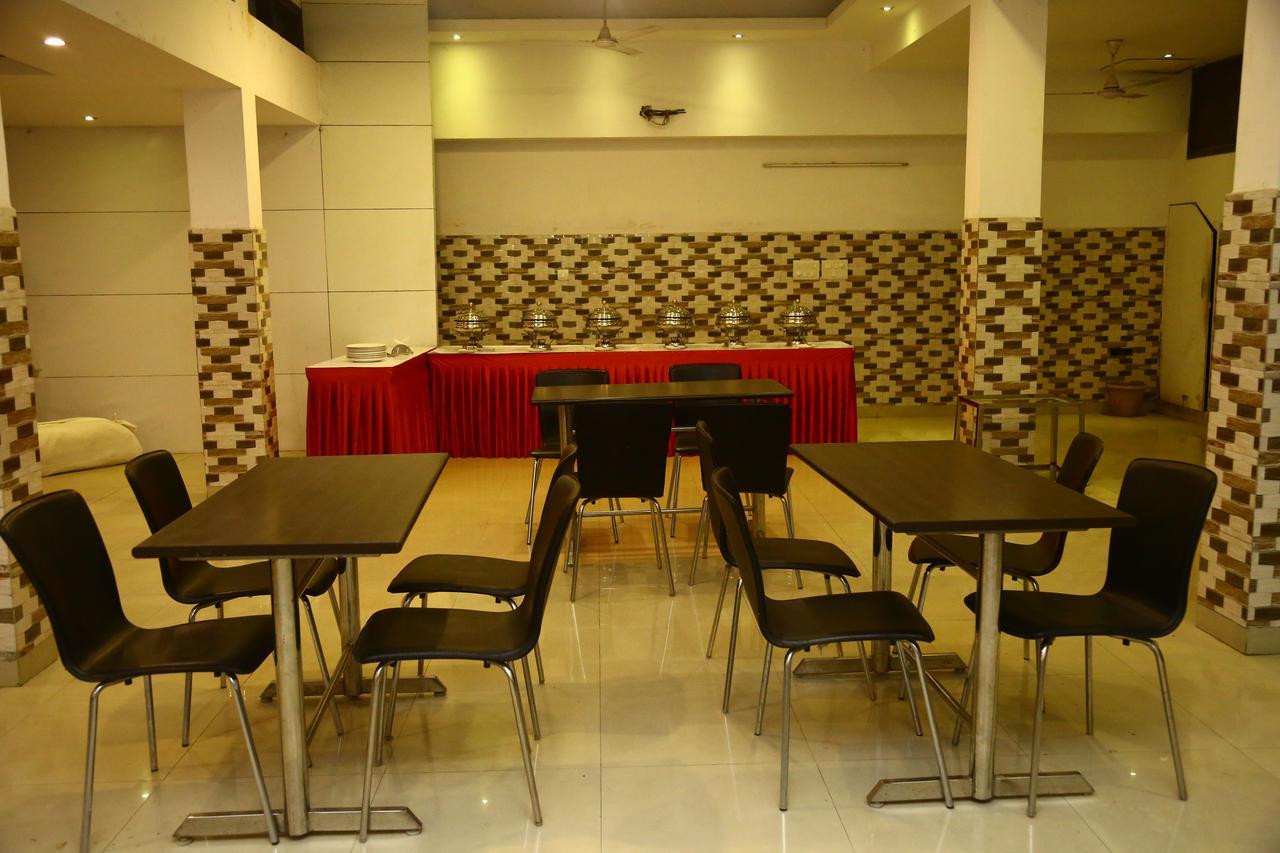 Hotel Smart Inn 2 뉴델리 외부 사진